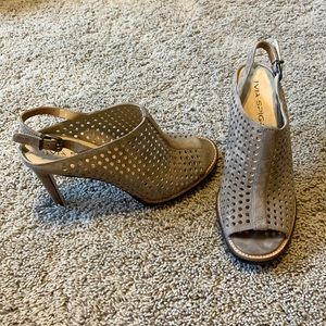 Via Spiga Tan heel size 8